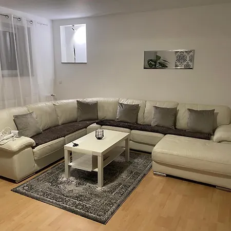 Grosses 2-schlafzimmer In